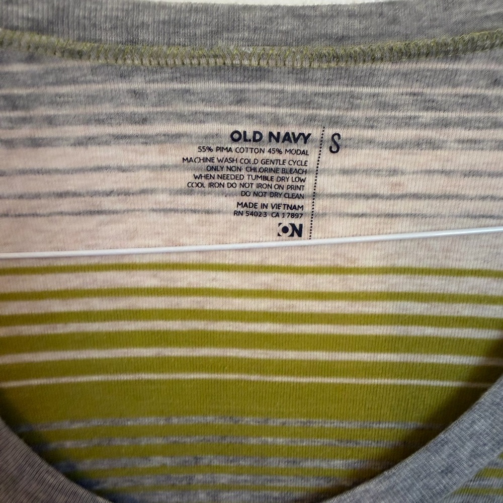 Old Navy Green and Gray Striped Long Sleeve Top - Picture 5 of 5
